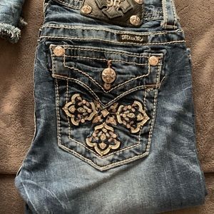 Miss me, straight leg